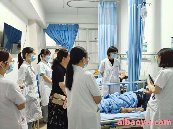 成都大学附属医院医生预约挂号_出诊时间